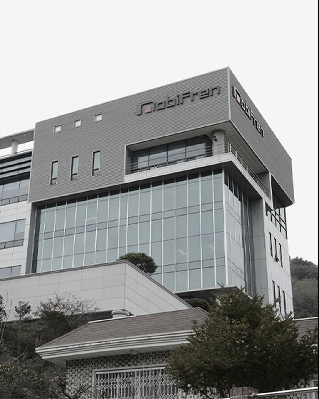 Mobifren Building